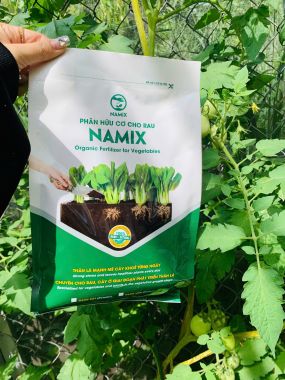 Phân hữu cơ trồng rau namix dạng viên bịch 1kg