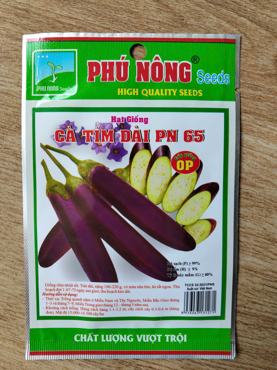 Hạt giống cà tím trái dài Phú Nông